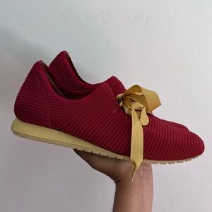 Lamour Des Pieds Taimah Sporty Fashion Lace Up Sneakers Size  Shoes Woven